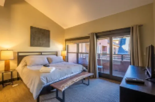 4-Bedroom Condo at River Run - Rates Reduced for Fall Festival Season!