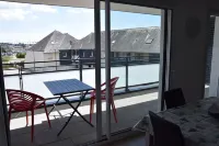 Superb T3 apartment in a quiet location overlooking the port of Crouesty