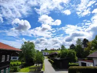 Exclusive, sunny new-build vacation apartment with the flair of a former barn Hotels in Görisried