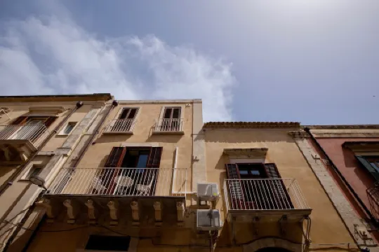 Elegant apartment, in the heart of the historic center of Noto, for 2 to 6 guests