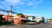 Charming. permitted cottage, short walk to Paia town & beach.STPH 2013/0004