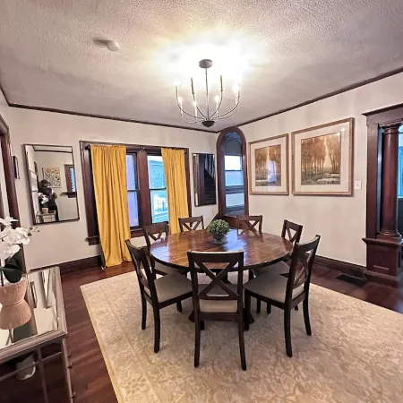 Serenity 3-bed  marble bath historic district of Dayton 5min downtown 5min U.D