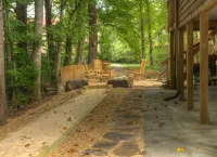 Luxury Cabin On The Chattahoochee River - Short Walk To Downtown Helen