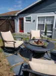Hideaway Haven: Cozy studio with WiFi, AC in charming Largo