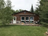 Beautiful Lakeside Cabin With Knotty Pine Interior