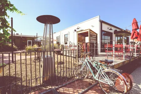 Steps to Downtown Bentonville