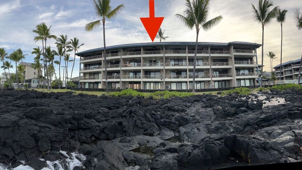 D35 Kona Reef - True Oceanfront & Top Floor! AC throughout!