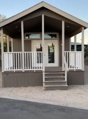 Classy River Oasis Hotels in Ehrenberg