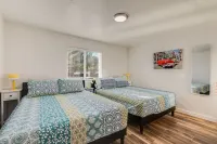 Biltmore Bungalows Triplex w/Heated Pool, Carports, 9 Smart TVs, W/D, Fast WiFi