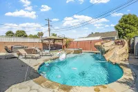 Golden Paradise POOL SPA FUN - Pools