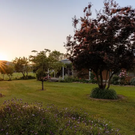 Entire House -The Kingsley, King Valley