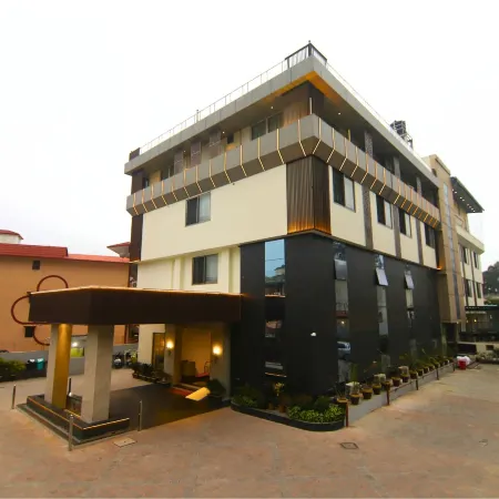 Hotel Vasundhara Palace