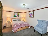 BRADDON CENTRAL SANCTUARY Hotels in Braddon
