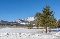 FULLY REMODELED: Large 3bd+Loft/3ba condo with amazing views - Sleeps 10
