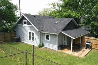 Large 3-bedroom bungalow near IU stadiums