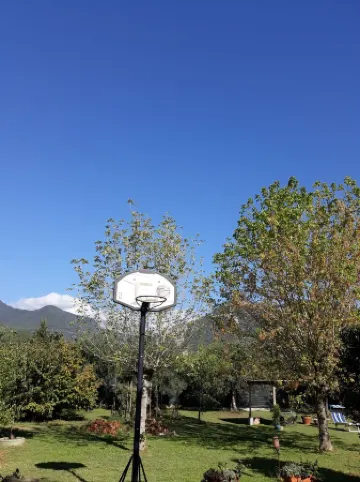 Alpi Apuane:colored flat in ancient farmhouse 4km from the sea and near the Alps