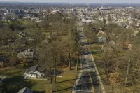 Cottage on Main in Lansdale! Perfect for family, work, shopping, relaxing.