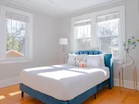 Cola's Hideaway Pool House Retreat & Outdoor Oasis