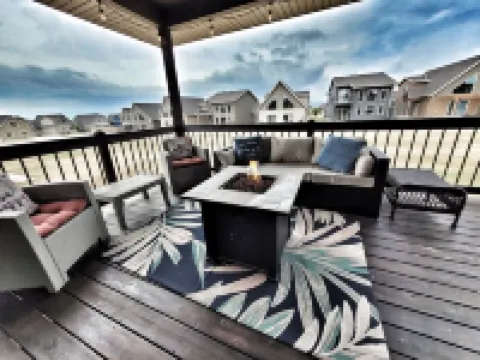 Bridges Bay Spacious, Well-Stocked, Kid-Friendly Home. Fall and Winter Deals!