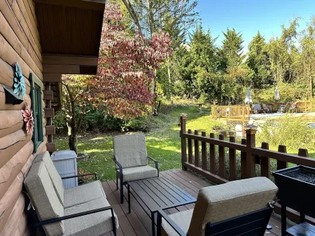 Forest Tree Log Cabin - middletown/Harrisburg/Hershey/Lancaster/York Отели рядом с достопримечательностью «Парк Клаун»