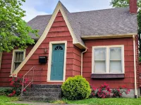 Storybook Cottage House Morehead KY 3 BR1.5 bath Downtown Hospital MSU Hotels in Morehead