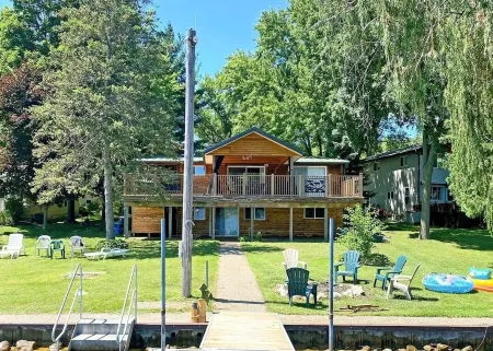 Secluded SW Michigan Lake View Log Cabin w/ Fire Pit & Deck on Long Lake
