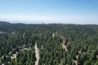 Large Family Retreat---6 BEDROOMS, Sleeps 16!!