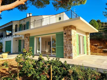 Charming Villa Fiore di Machja Traumhafte Villa mit Pool und Panoramablick