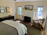 Spa-Like Paradise Walking Distance To Wineries,  Shops, No Final Cleaning Fee