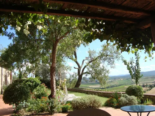 12km North of Siena with a Stunning View Pool &Tennis  3Ensuite Bedrooms Sleep 6