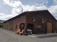 Newly Listed!!  Yellowstone Mountain View Hotels near Yellowstone Hotsprings Campground