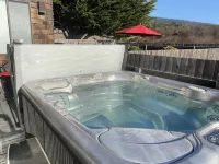 Ocean Views. Long Stay Discount. Short Walk to Shell Beach, Dog Friendly. Hotels in Sea Ranch