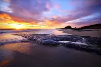 Beautiful detatched cottage situated within a small hamlet near Bamburgh. Hotels in Easington