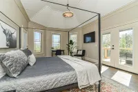 7BR/5BA Asheville Luxury Mansion w/Sauna/ Steam/ Cold/Hottub/Gamerm/MovieTheatre