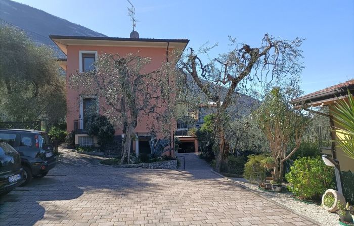 Stella cozy apartment, garden, lake, mountain relax, pets allowed