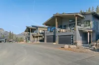 The Liftview: 3BR home at Purgatory Resort