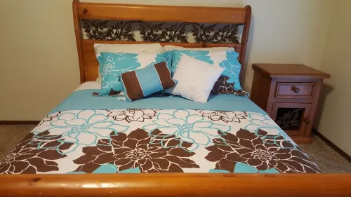 "The Clouds River Villa " - Water front  paradise  7 miles from Sequoias Gate