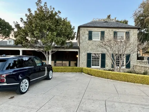 Luxury 2 story 2 bedroom Ocean and Mountain views home Summerland