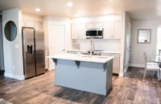New family-sized home in the heart of old-town Nampa -- walking distance to NNU!