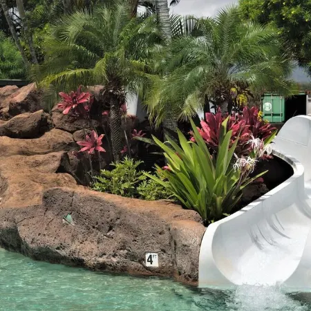Kiahuna Plantation Ocean View with AC, REMODELED, 1 Bedroom, Sleeps 4