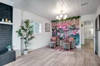 NEW! Sunset Hideaway-Biltmore Area-Private Pool-High end restaurants/shopping