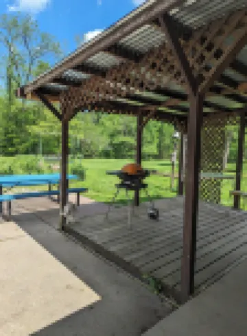 Charming Retreat near Historic Newburgh, Evansville and Henderson Kentucky.