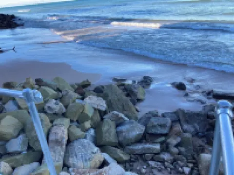 Cute Lakefront Cottage on Lake Michigan. 奧希阿納縣酒店