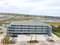 Attention Snowbirds - Special Discounts for Winter 2025! Inquire for Details