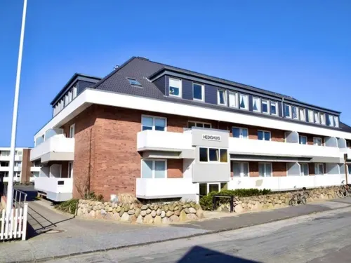 Apartment "Brans Igge" - only 350 m to the beach. Modern and centrally located in Westerland.