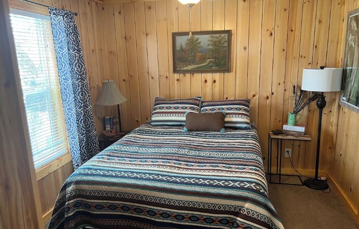 Ben Ranch Cabin # 2 located in a century old Pecan Orchard. 2 Bedroom plus couch