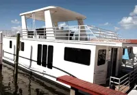 Aqua Lodge Houseboat "Calypso"