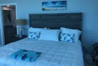 Beach&Pool Are Open! Stunning Newly Remodeled Oceanfront Condo on Daytona Beach! - 4-Sterne