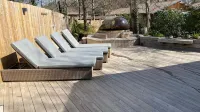 LUXURY LODGE