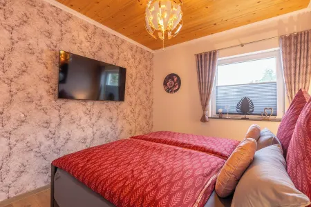 Wellness-suite mit Eingezäunten Garten/ Eifel/wellness/whirlpool/für Paare